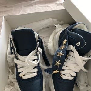 Givenchy Tyson star high top sneaker